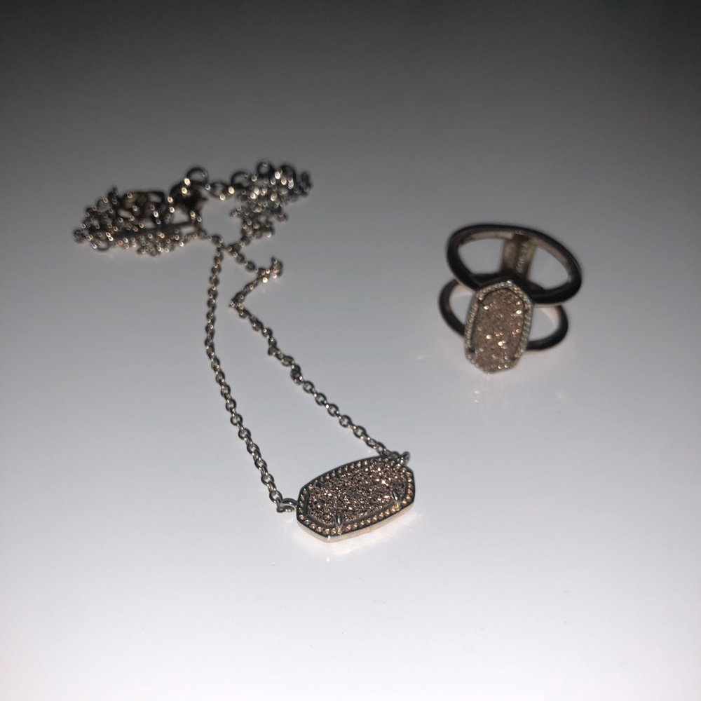kendra scott rose gold necklace and ring